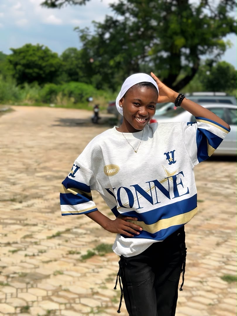 Oyinlola Gloria Ayotomiwa